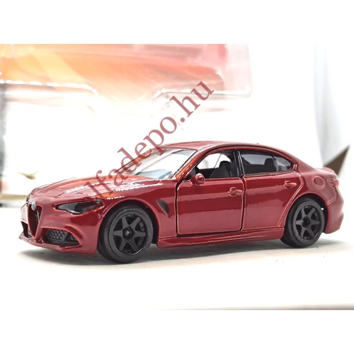 Alfa Romeo Giulia QV Piros Majorette Premium Nyitható fém 1:64 modellautó